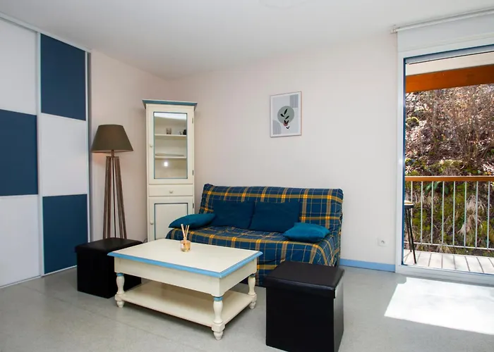 La Genette - Vue Montagne Parking Couvert