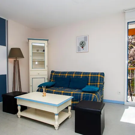 La Genette - Vue Montagne Parking Couvert